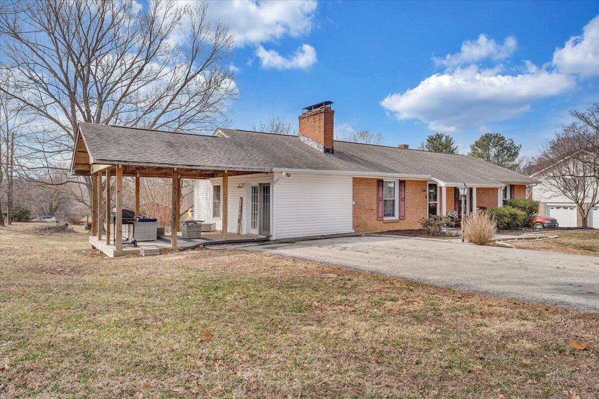 477 Lakeridge Cir, Troutville, Virginia image 46