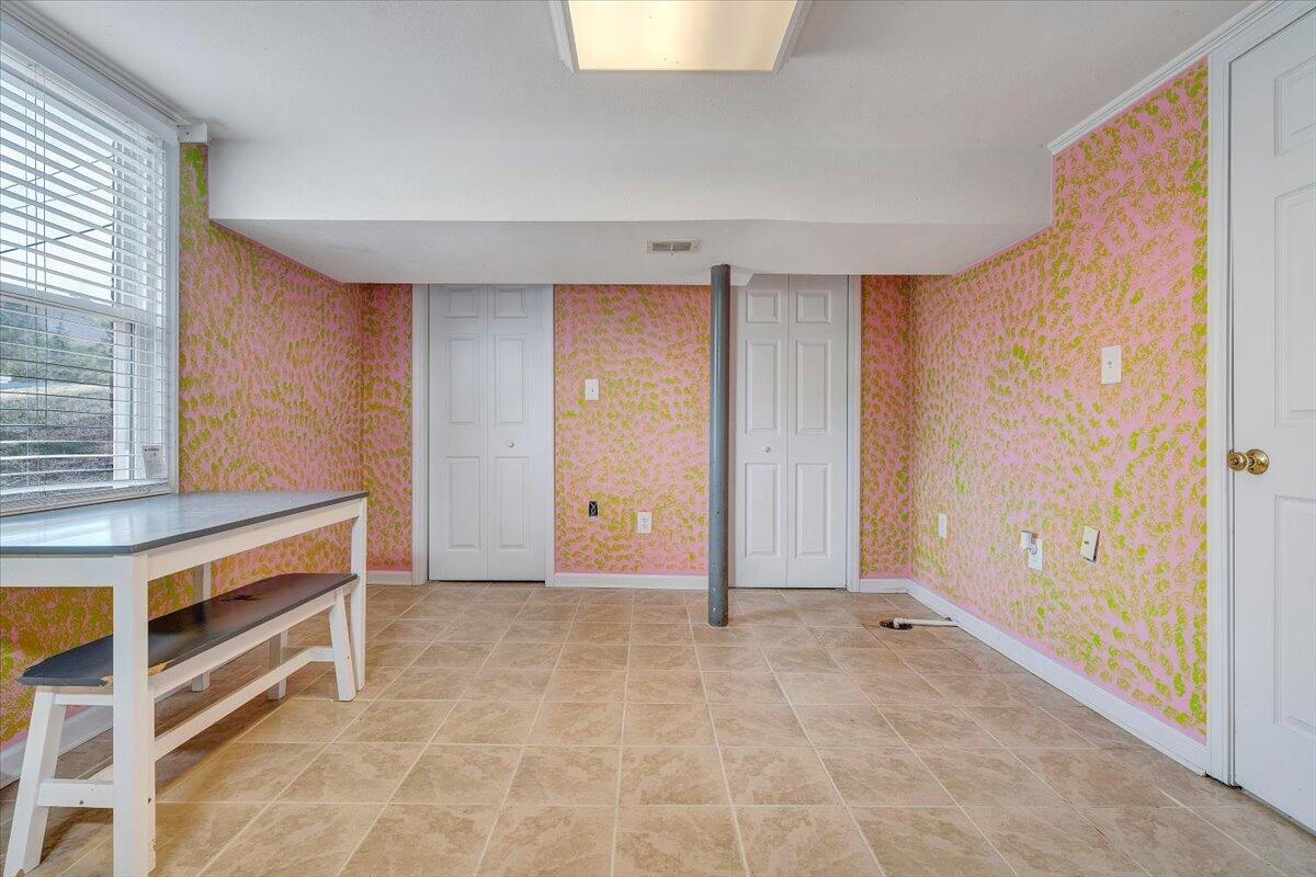 477 Lakeridge Cir, Troutville, Virginia image 33