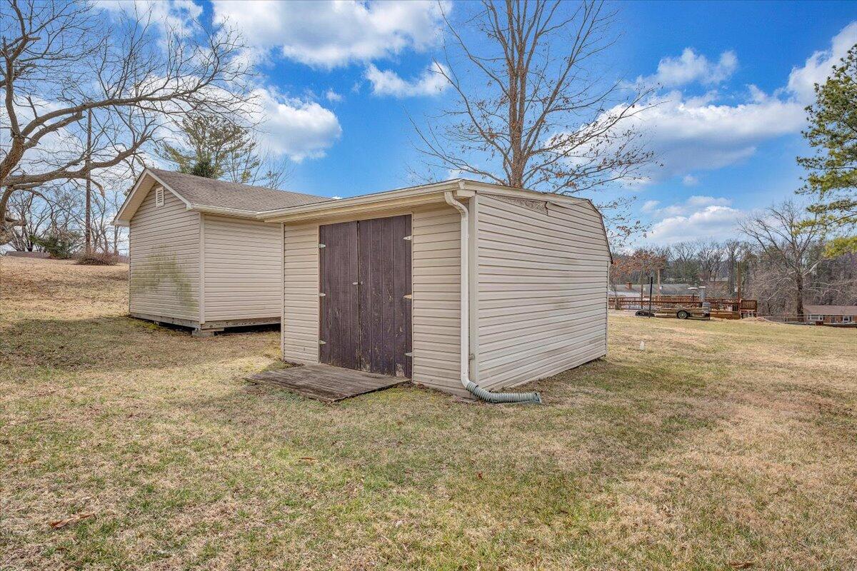 477 Lakeridge Cir, Troutville, Virginia image 44