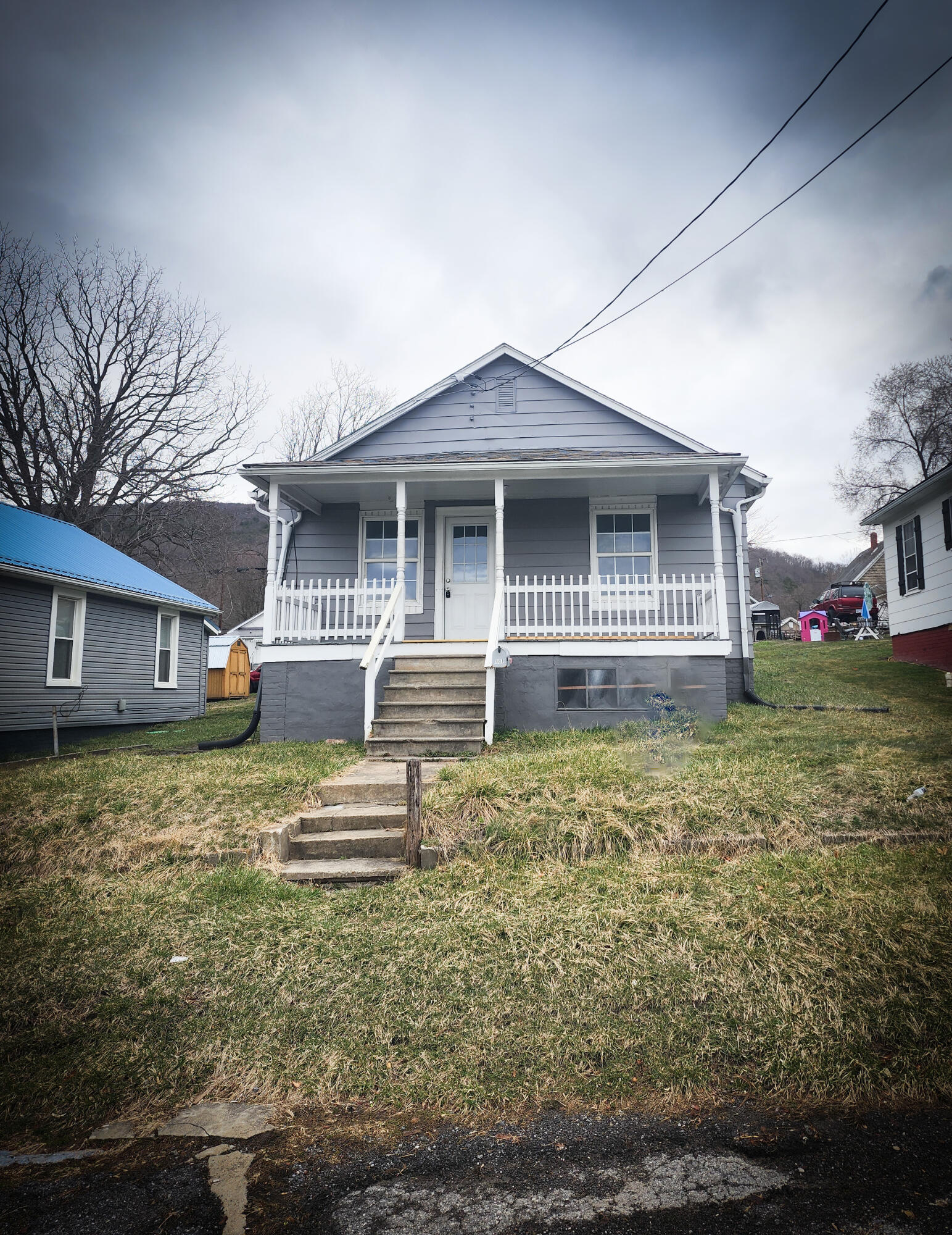 907 N Pocahontas Ave, Covington, Virginia image 1