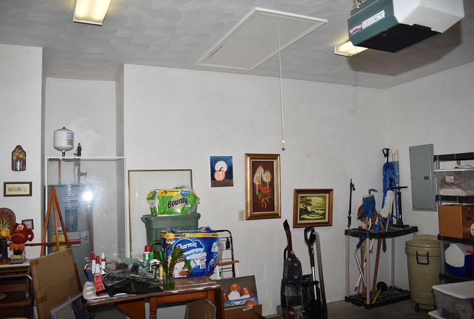 Roanoke, Virginia 24018, United States, 2 Bedrooms Bedrooms, ,2 BathroomsBathrooms,Residential,Pending,232180