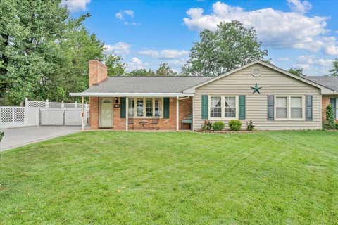 Homes For Sale - 110 Hart Dr<br/> Salem, VA 24153