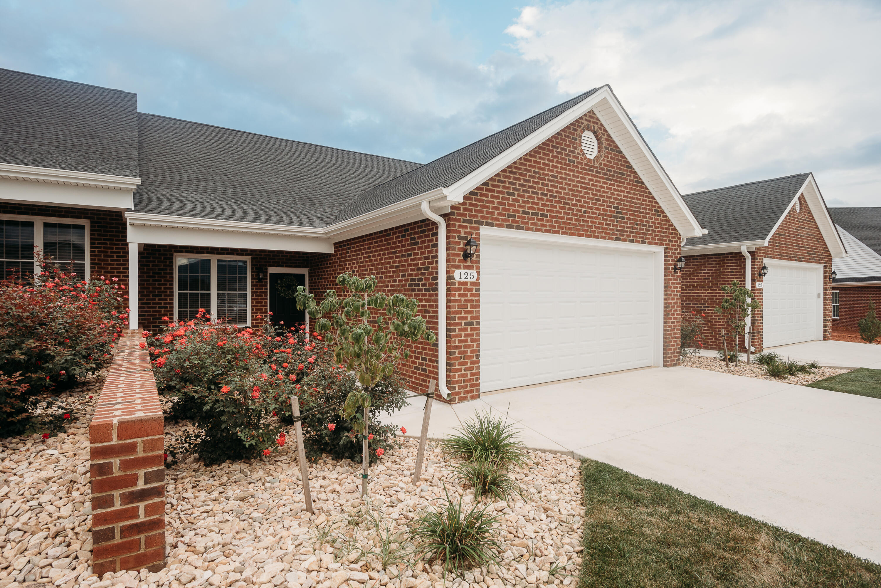 180 Villa Oak Cir, Bedford, Virginia image 1