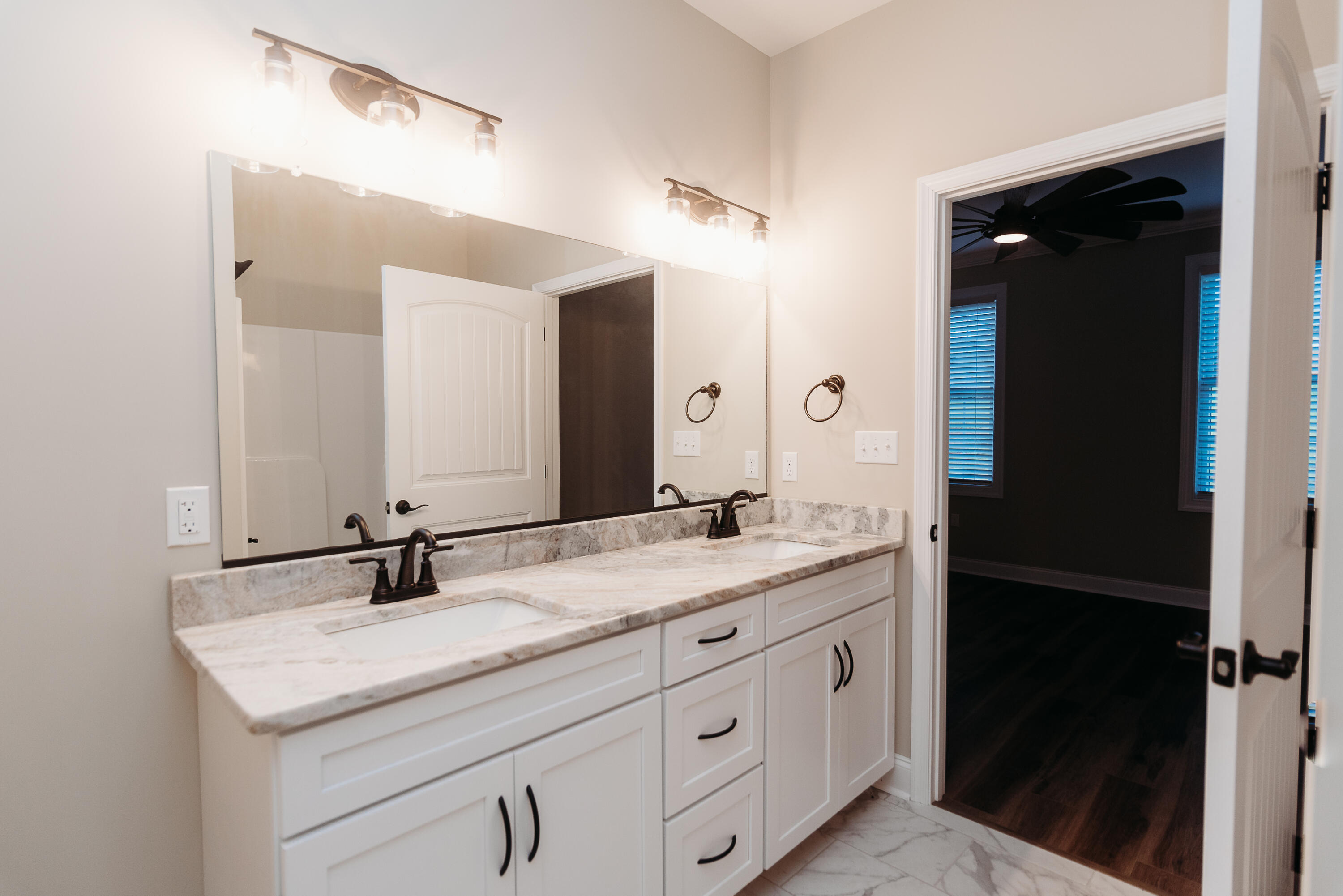 180 Villa Oak Cir, Bedford, Virginia image 26