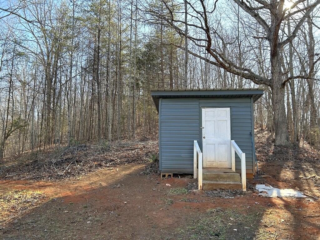 249 Dug Mountain Rd, Martinsville, Virginia image 8