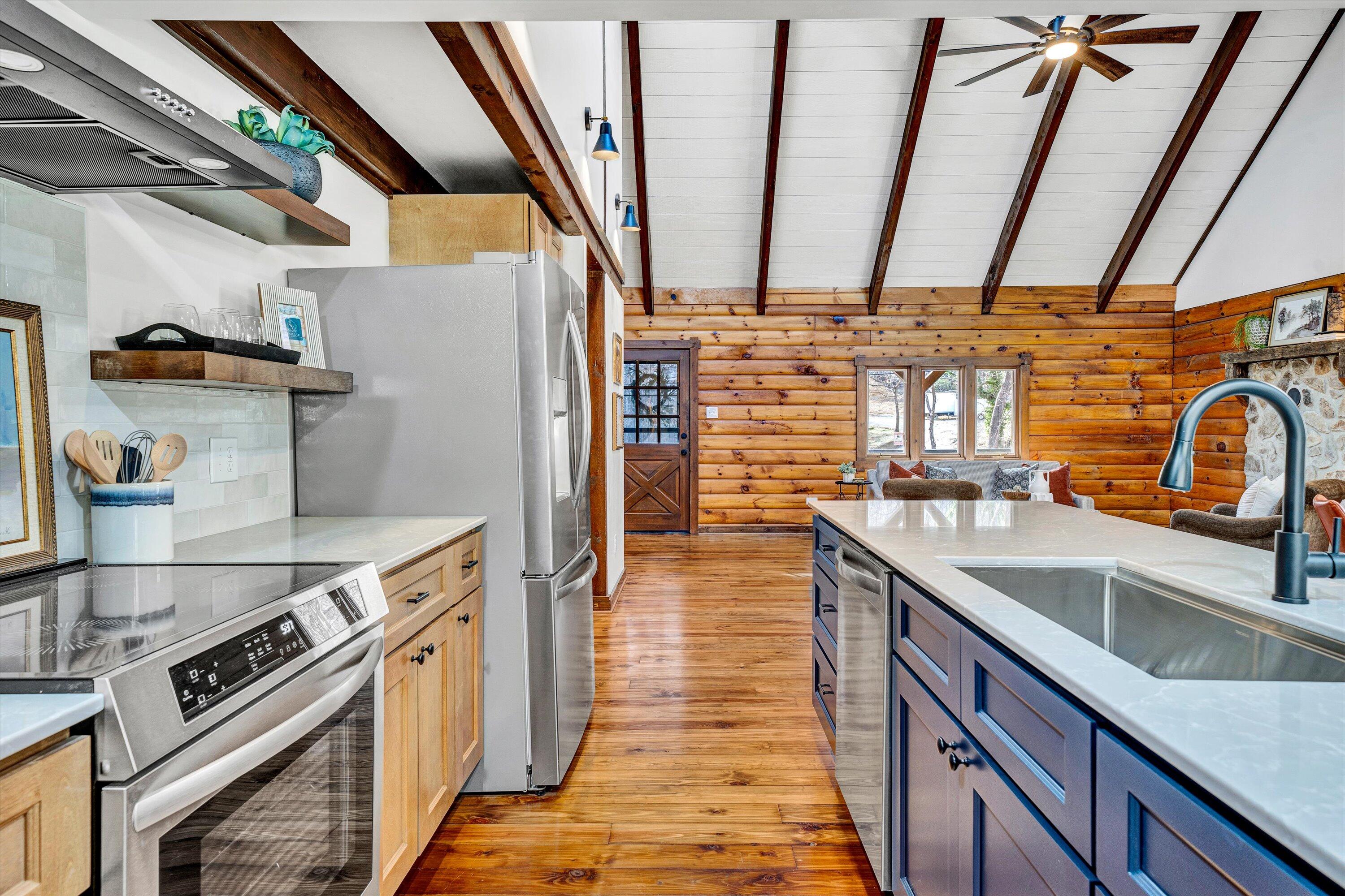 2512 Wildwood Rd, Salem, Virginia image 28