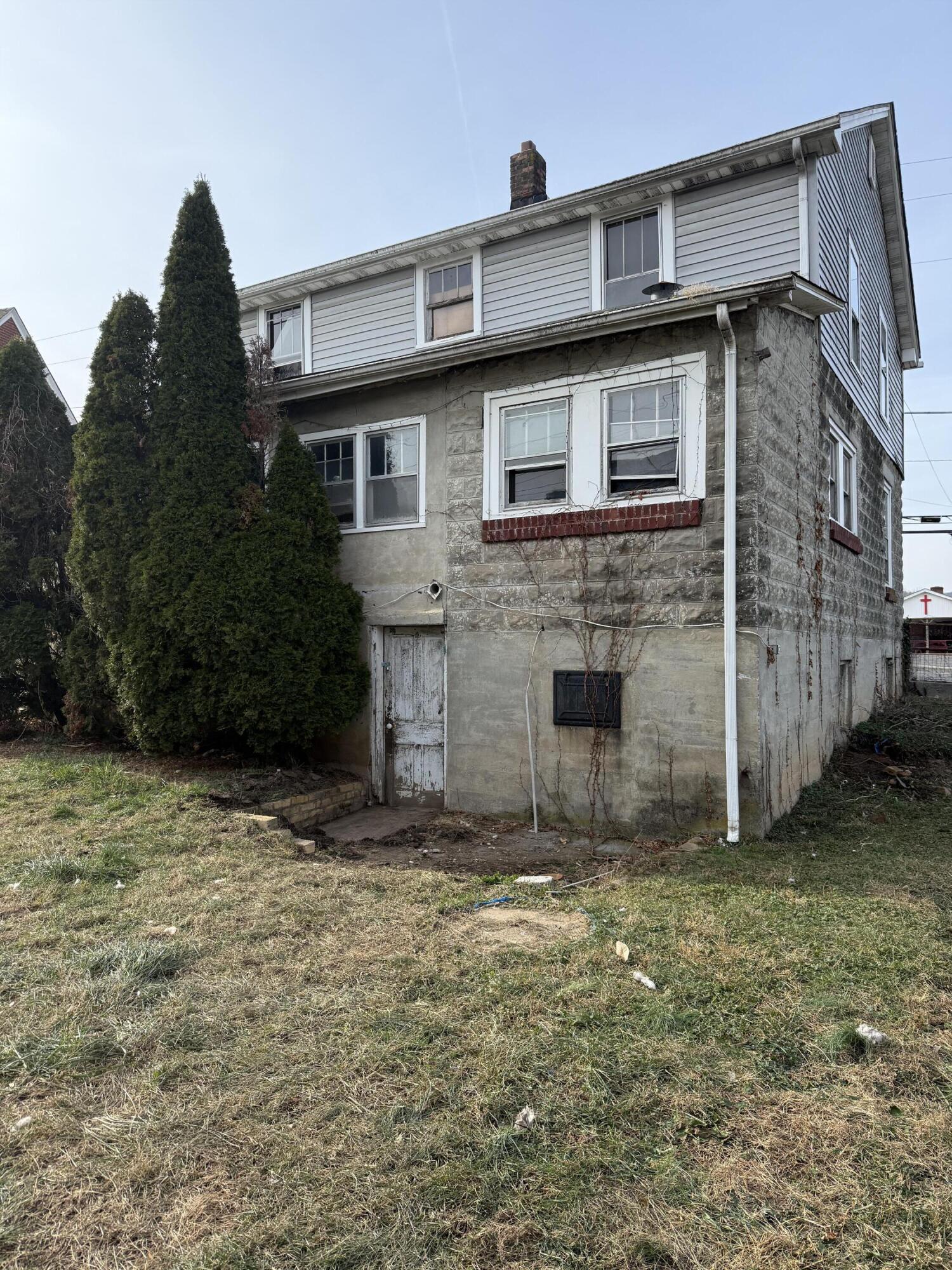 1203 N Alleghany Ave, Covington, Virginia image 2