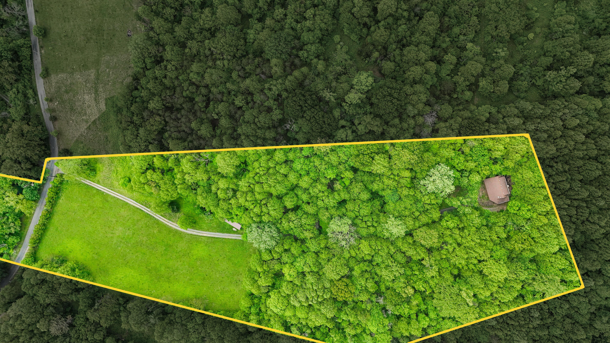 1539 Wheats Valley Rd, Bedford, Ohio image 37