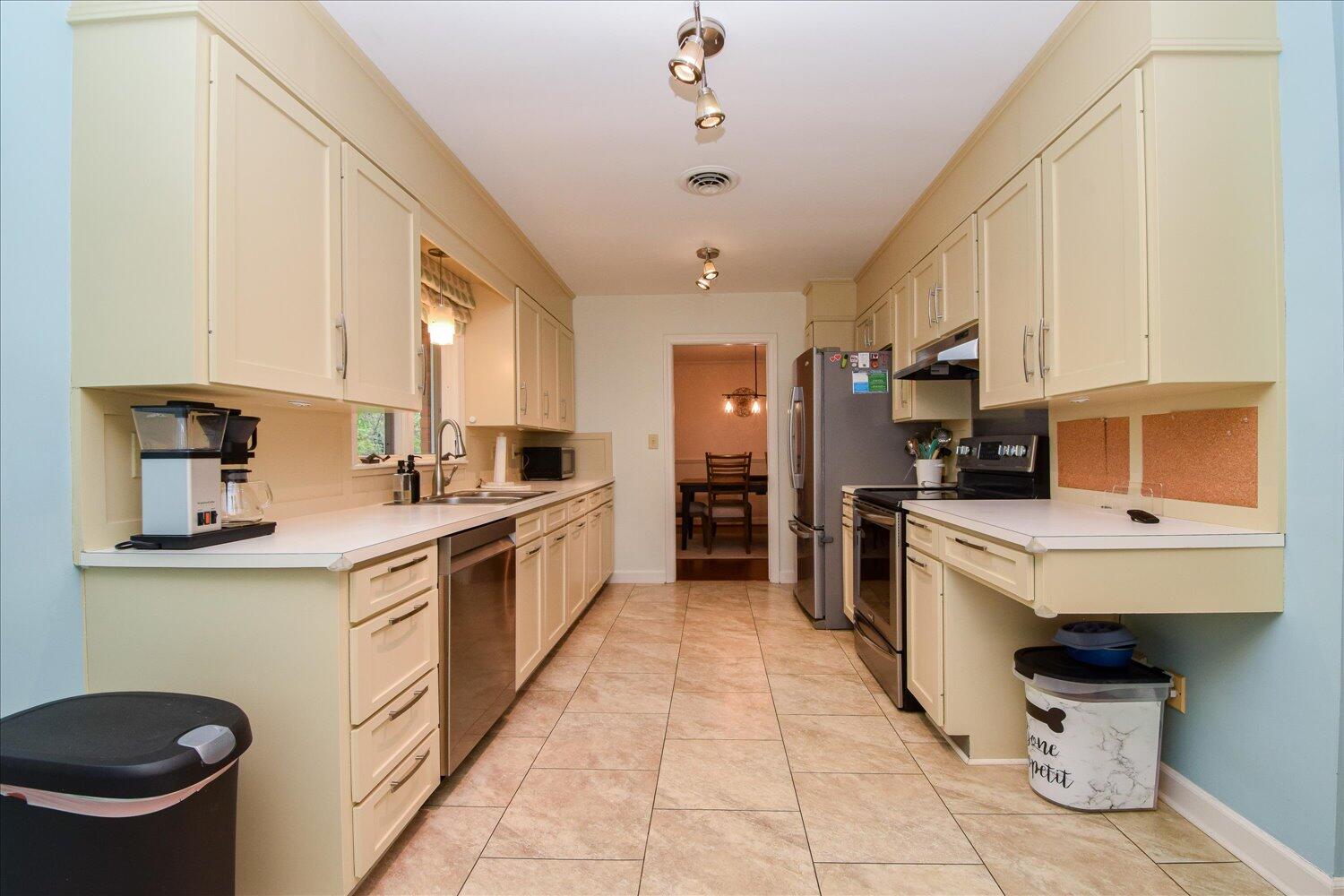 3518 Verona Trl, Roanoke, Virginia image 7