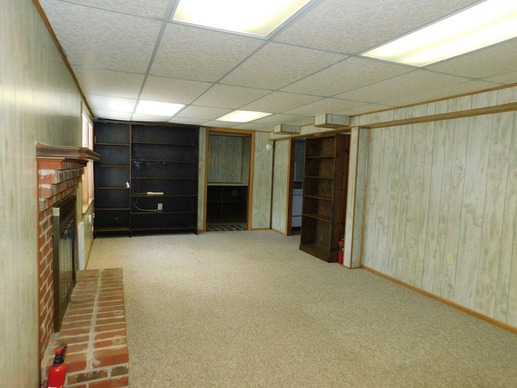 Roanoke, Virginia 24019, United States, 4 Bedrooms Bedrooms, ,3 BathroomsBathrooms,Residential,Pending,80445