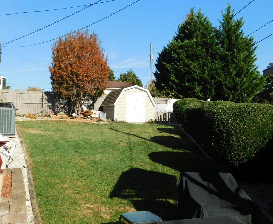 Roanoke, Virginia 24019, United States, 4 Bedrooms Bedrooms, ,3 BathroomsBathrooms,Residential,Pending,80445