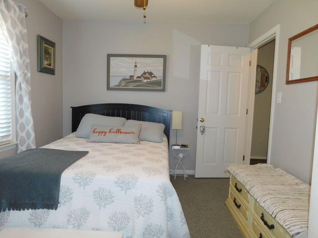 Roanoke, Virginia 24019, United States, 4 Bedrooms Bedrooms, ,3 BathroomsBathrooms,Residential,Pending,80445