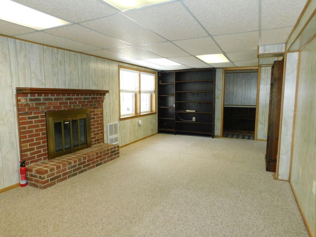 Roanoke, Virginia 24019, United States, 4 Bedrooms Bedrooms, ,3 BathroomsBathrooms,Residential,Pending,80445