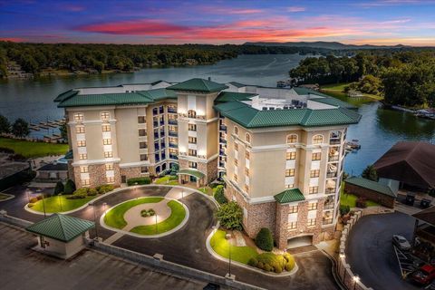 Apartment For Sale - 100 Bridgewater Pointe Pl #502<br/> Moneta, VA 24121