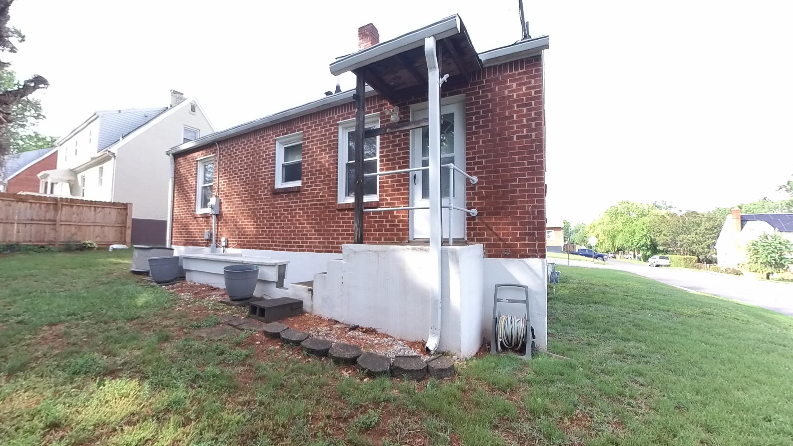 3504 Forest Hill Ave, Roanoke, Virginia image 25