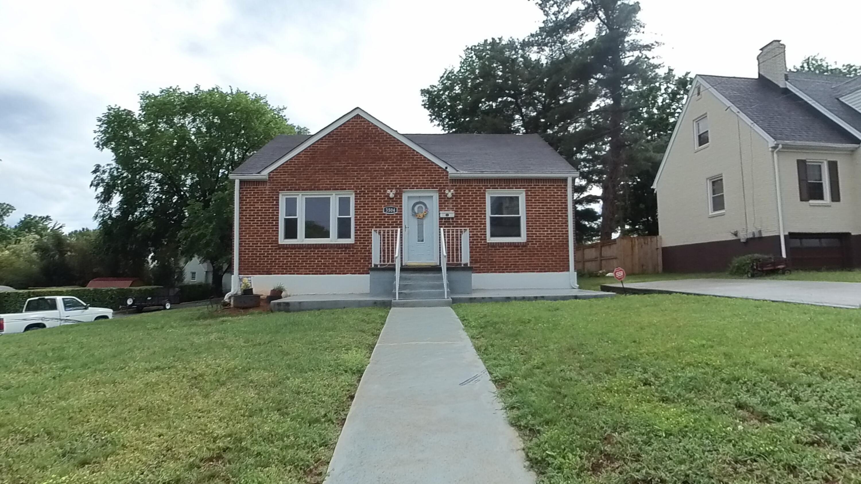 3504 Forest Hill Ave, Roanoke, Virginia image 2