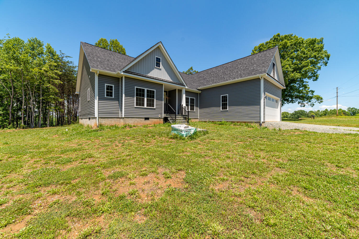 1133 Lost Mountain Rd, Wirtz, Virginia image 3