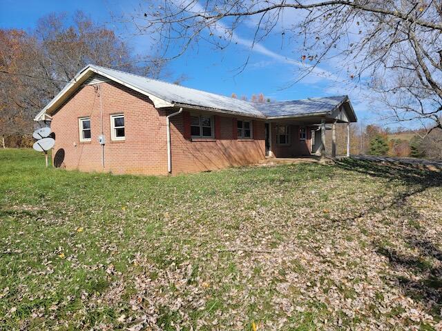 8203 Floyd Pike Pike, Dugspur, Virginia image 5