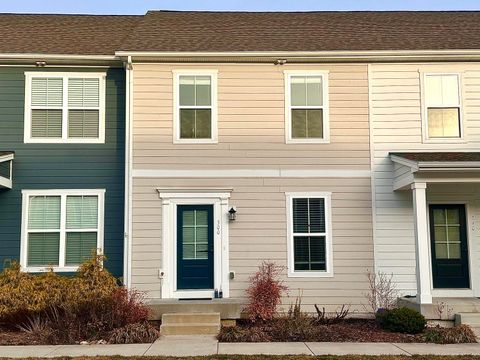 Homes For Sale - 300 Hamilton Ave<br/> Montgomery County, Christiansburg, VA 24073