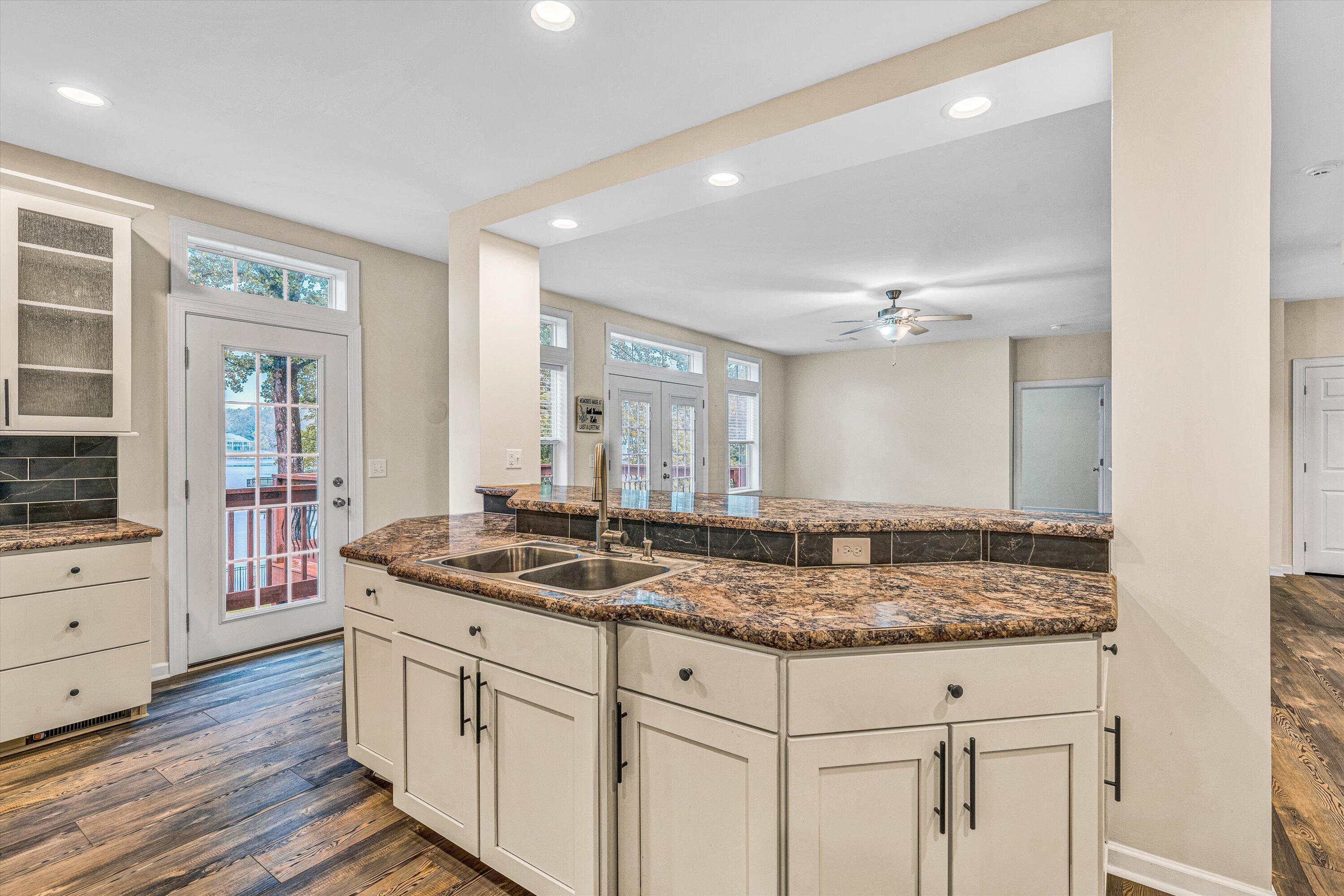 219 Emerald Point Pt, Penhook, Virginia image 16
