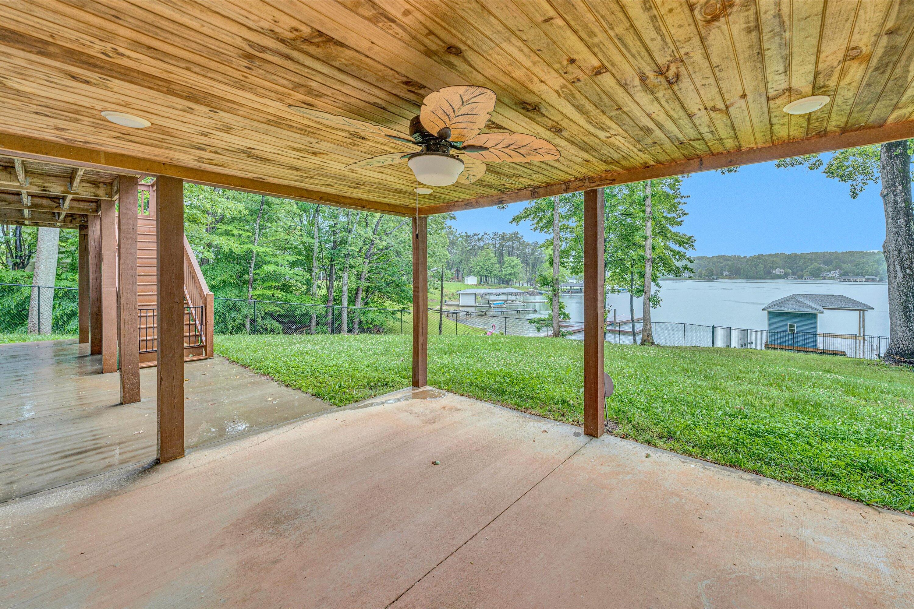 219 Emerald Point Pt, Penhook, Virginia image 37