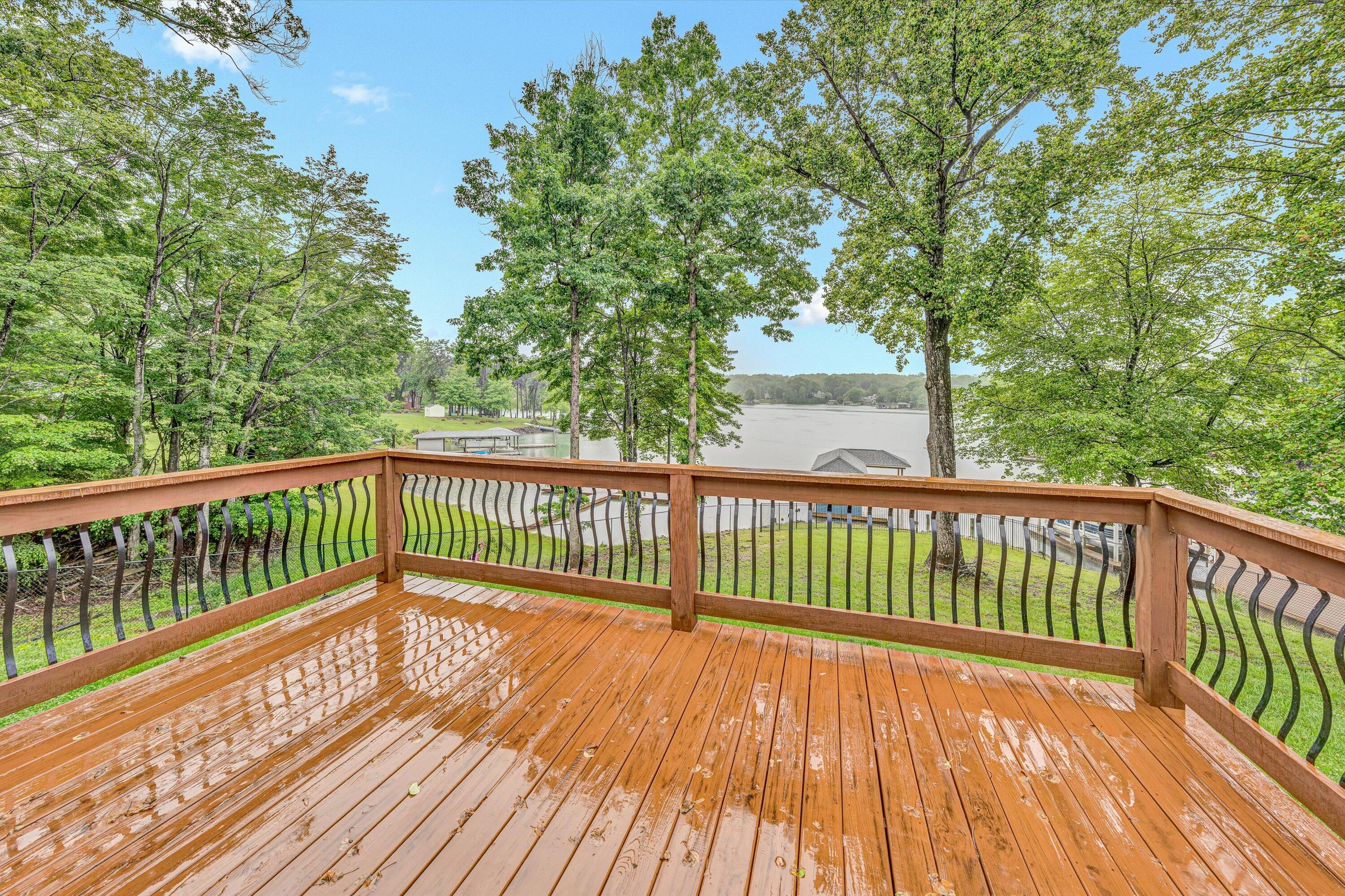 219 Emerald Point Pt, Penhook, Virginia image 44
