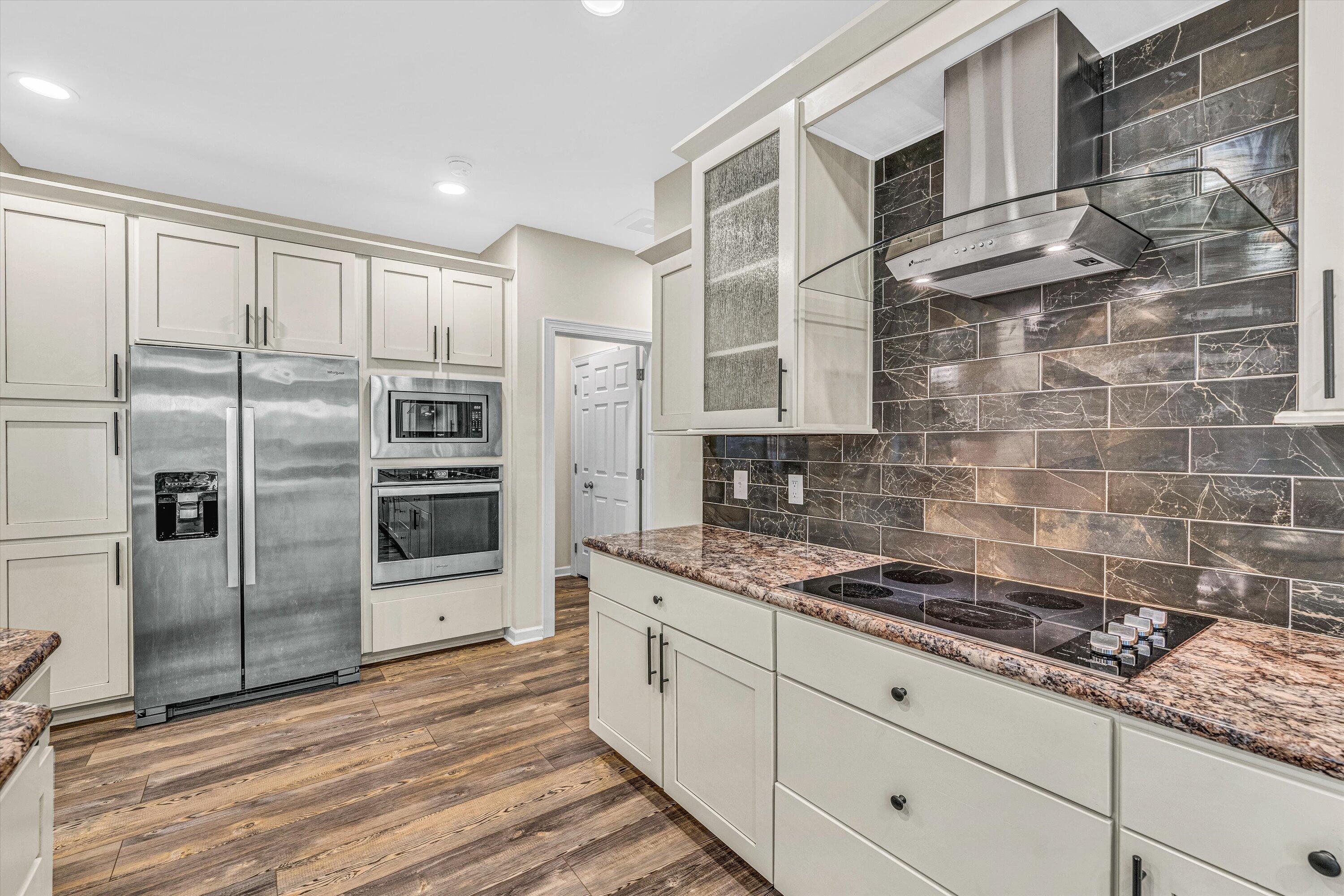 219 Emerald Point Pt, Penhook, Virginia image 18