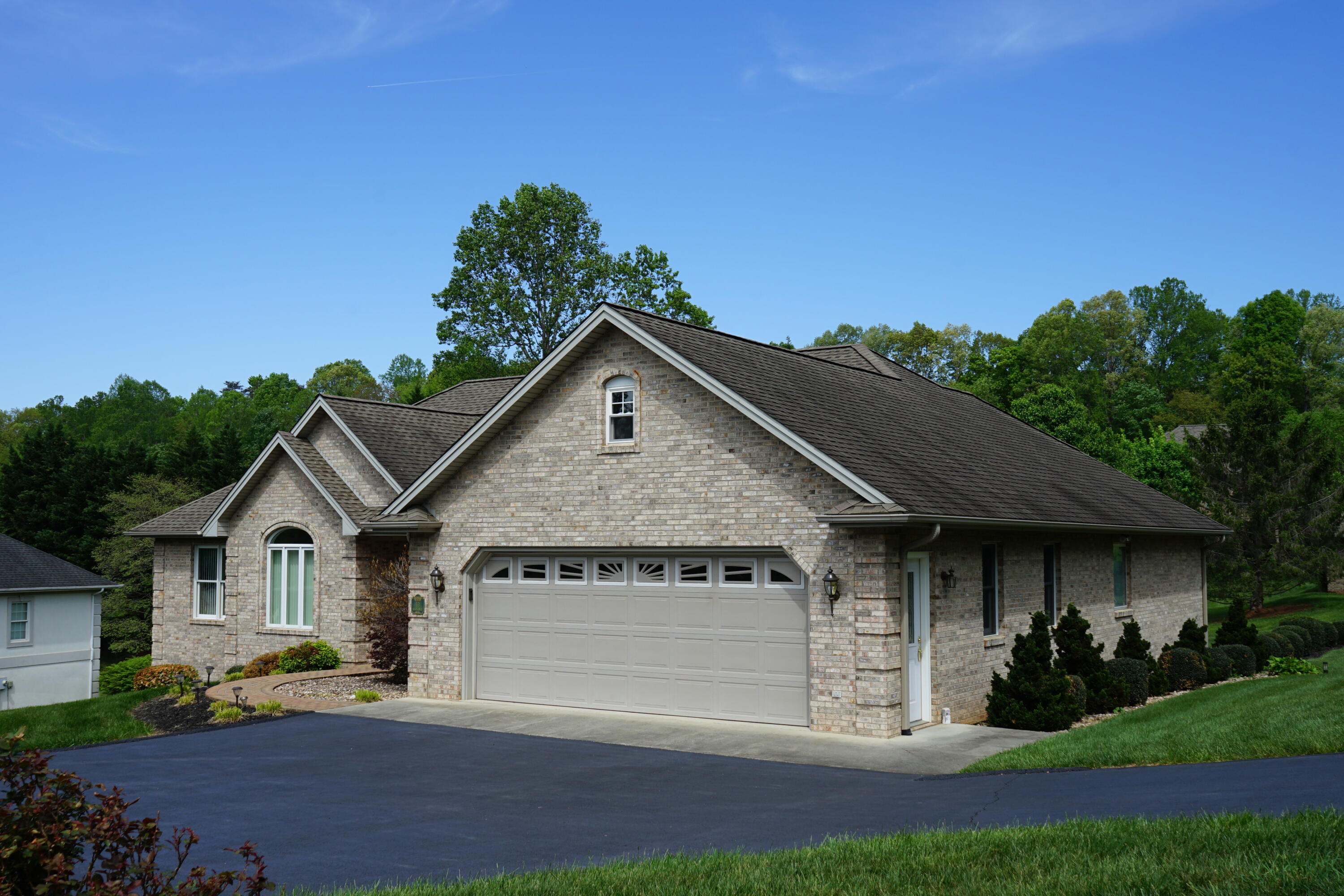 10 Holly Knoll Dr, Rocky Mount, Virginia image 2