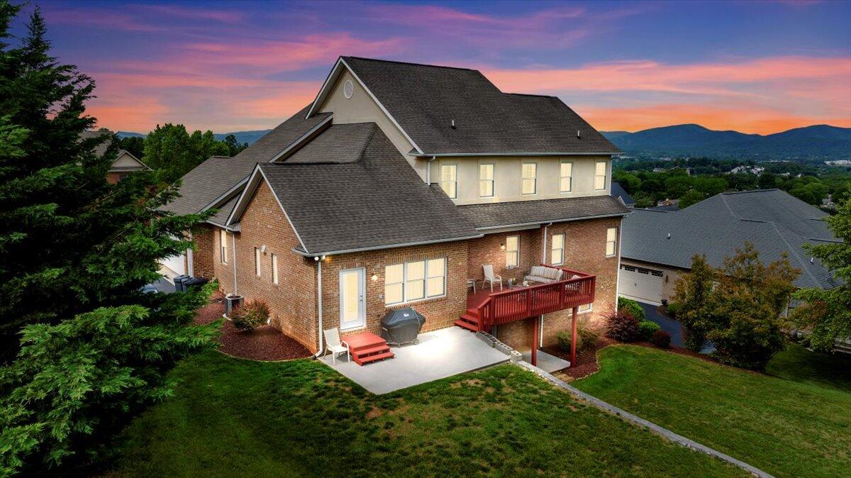 415 Stoneledge Dr, Roanoke, Virginia image 3