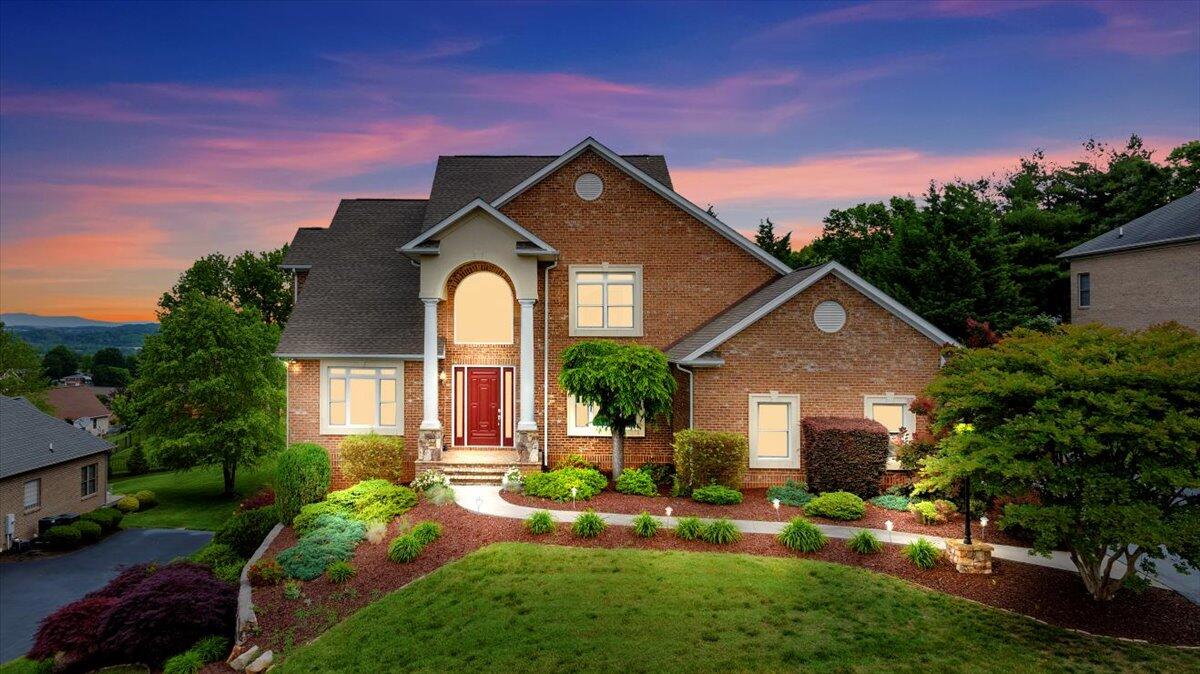 415 Stoneledge Dr, Roanoke, Virginia image 2