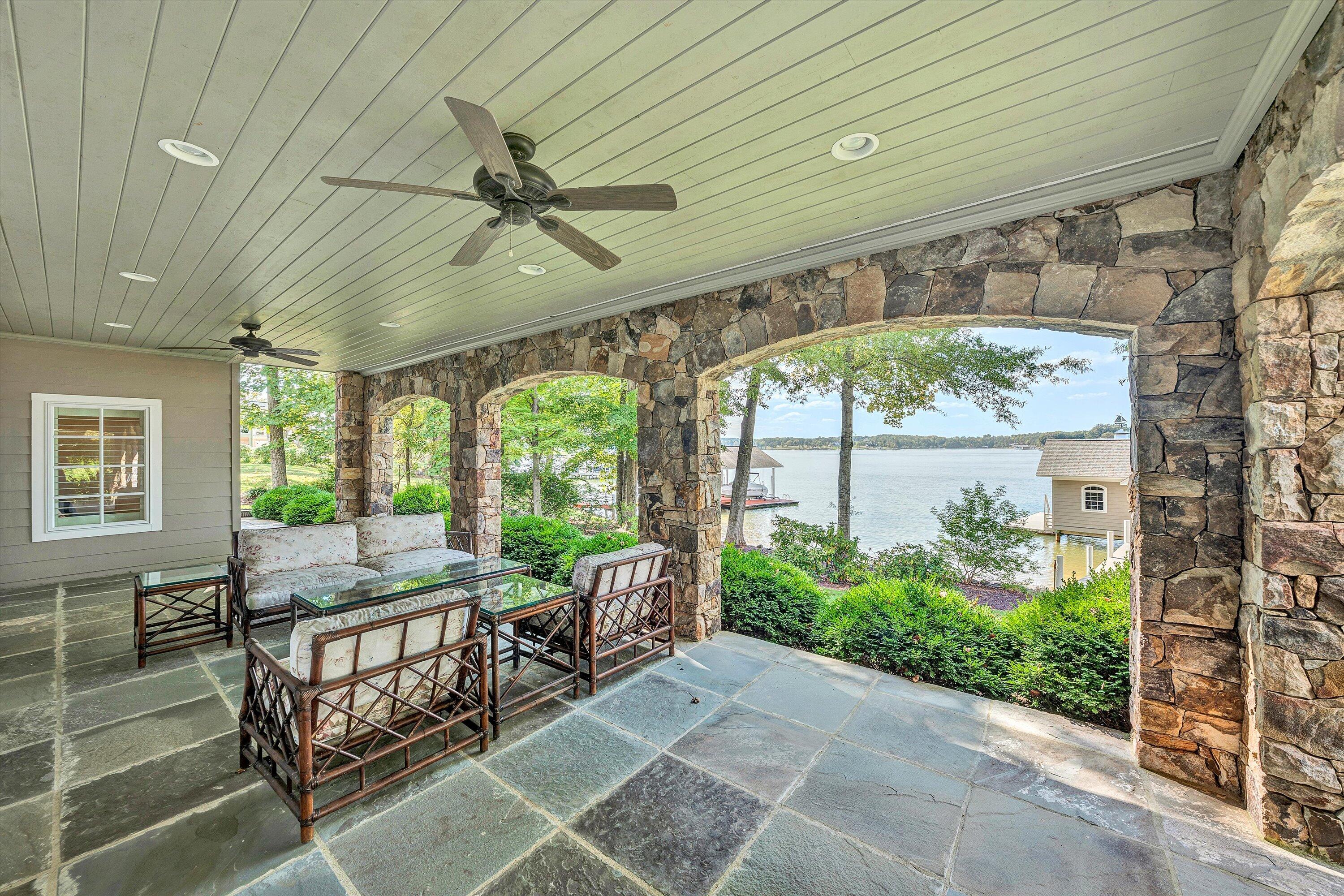 Penhook, Virginia 24137, United States, 4 Bedrooms Bedrooms, ,5 BathroomsBathrooms,Residential,Active,89026