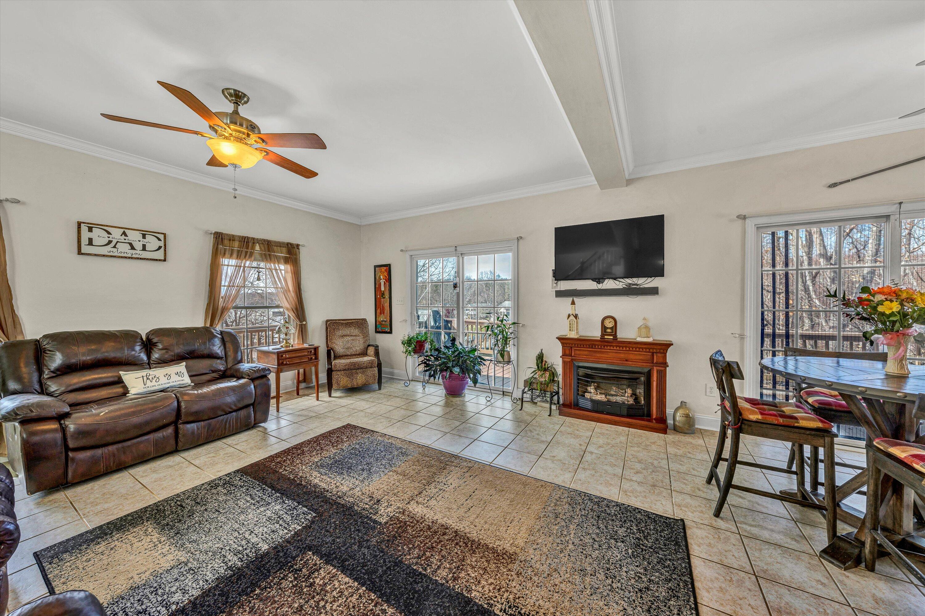 120 Pebble Brook Ln, Moneta, Virginia image 9