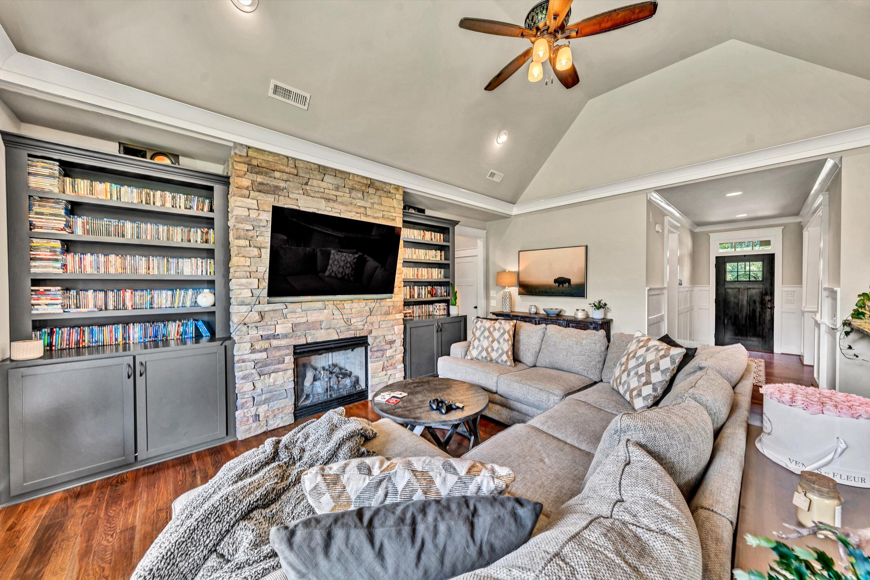 215 Bermuda Dr, Hardy, Virginia image 14