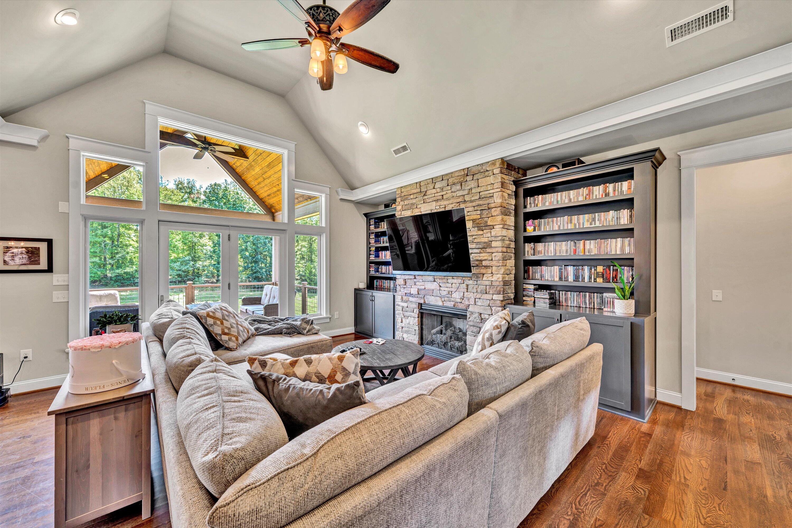 215 Bermuda Dr, Hardy, Virginia image 12
