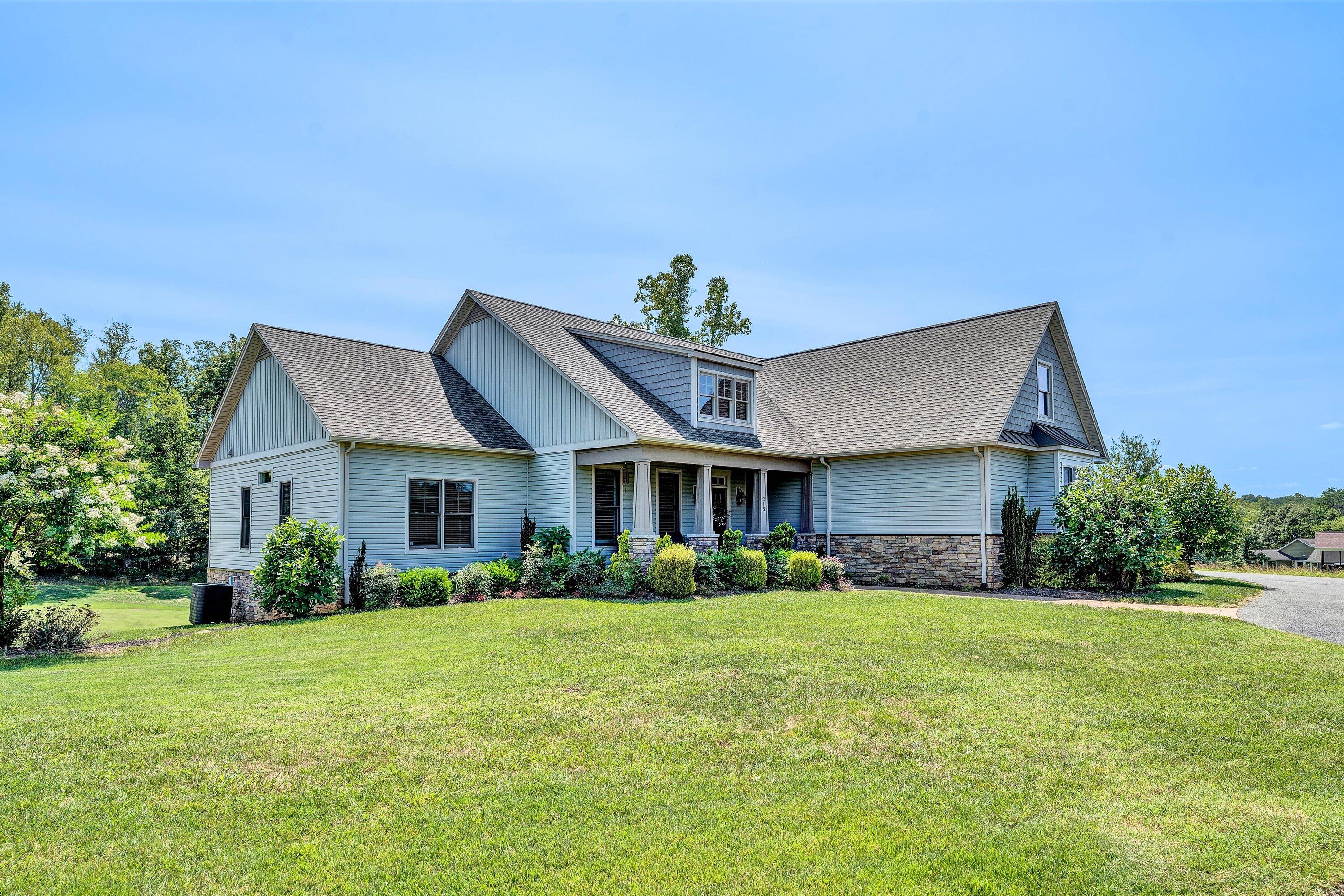 215 Bermuda Dr, Hardy, Virginia image 3
