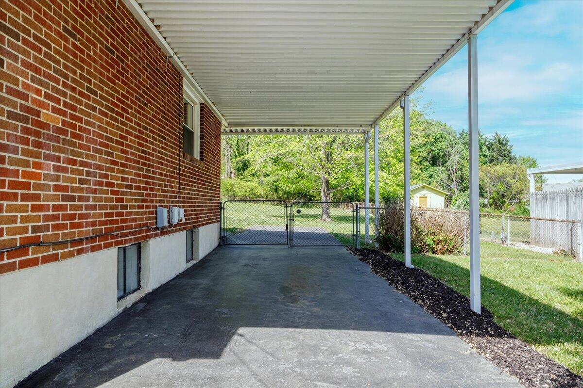 1124 Hartsook Blvd, Roanoke, Virginia image 27