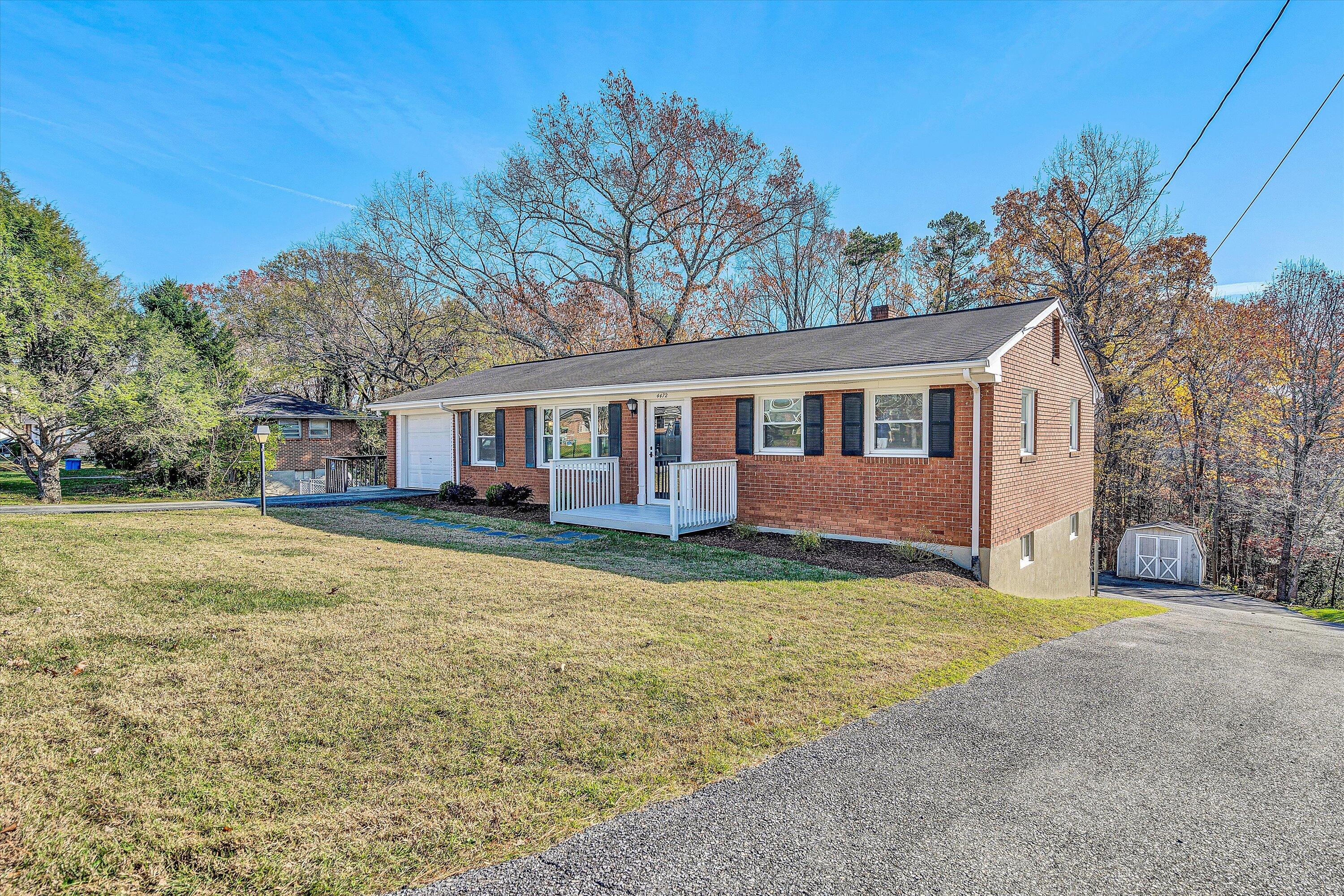 4472 Stonewall Rd, Roanoke, Virginia image 1