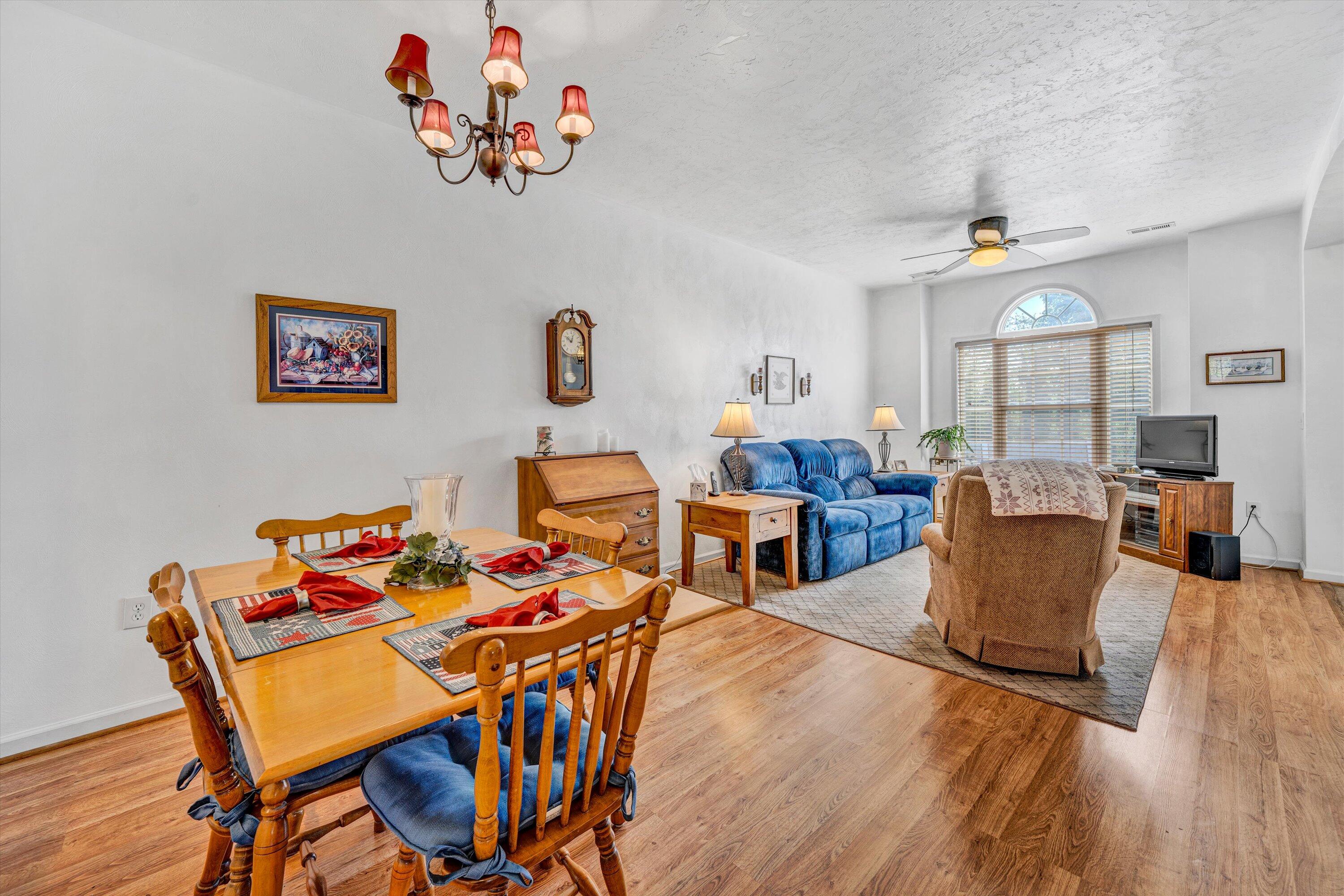 8217 Emerald Court Dr, Roanoke, Virginia image 8