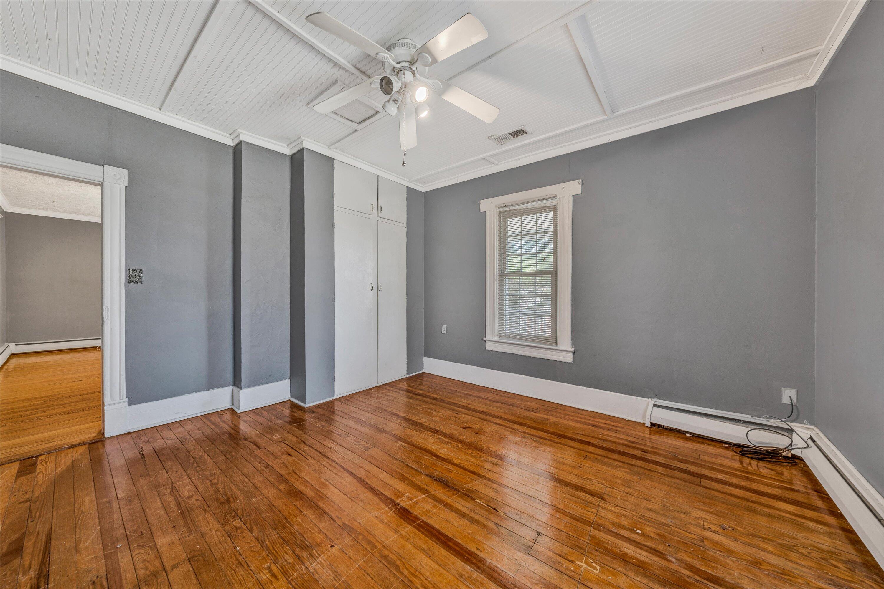 520 Chestnut St, Vinton, Virginia image 15