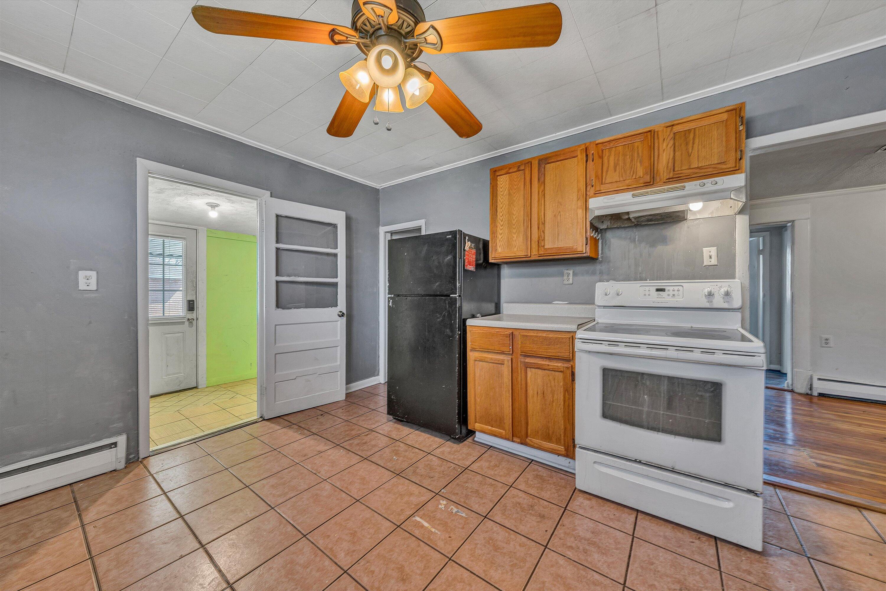 520 Chestnut St, Vinton, Virginia image 10