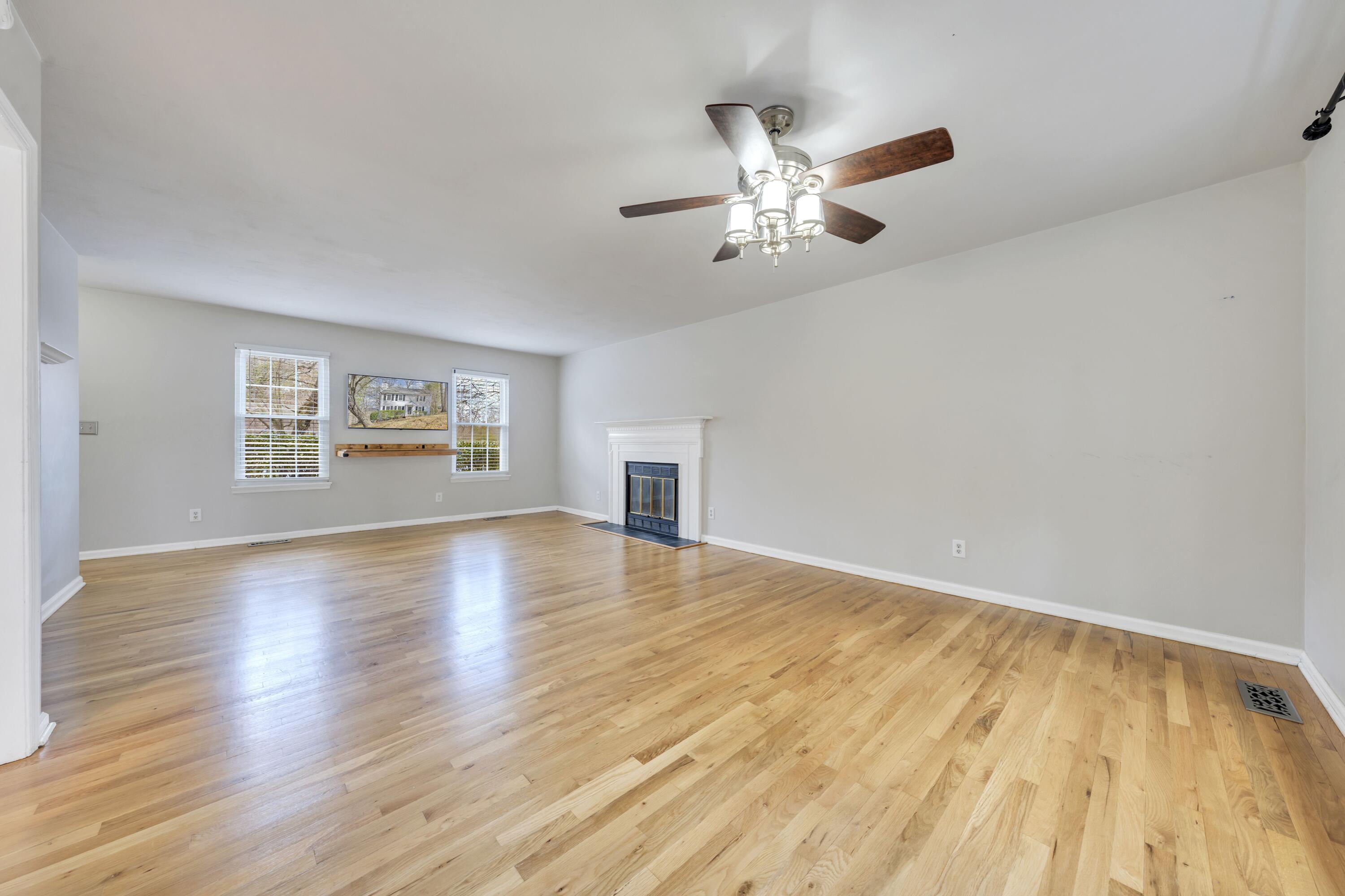 4736 Whipplewood Dr, Roanoke, Virginia image 9