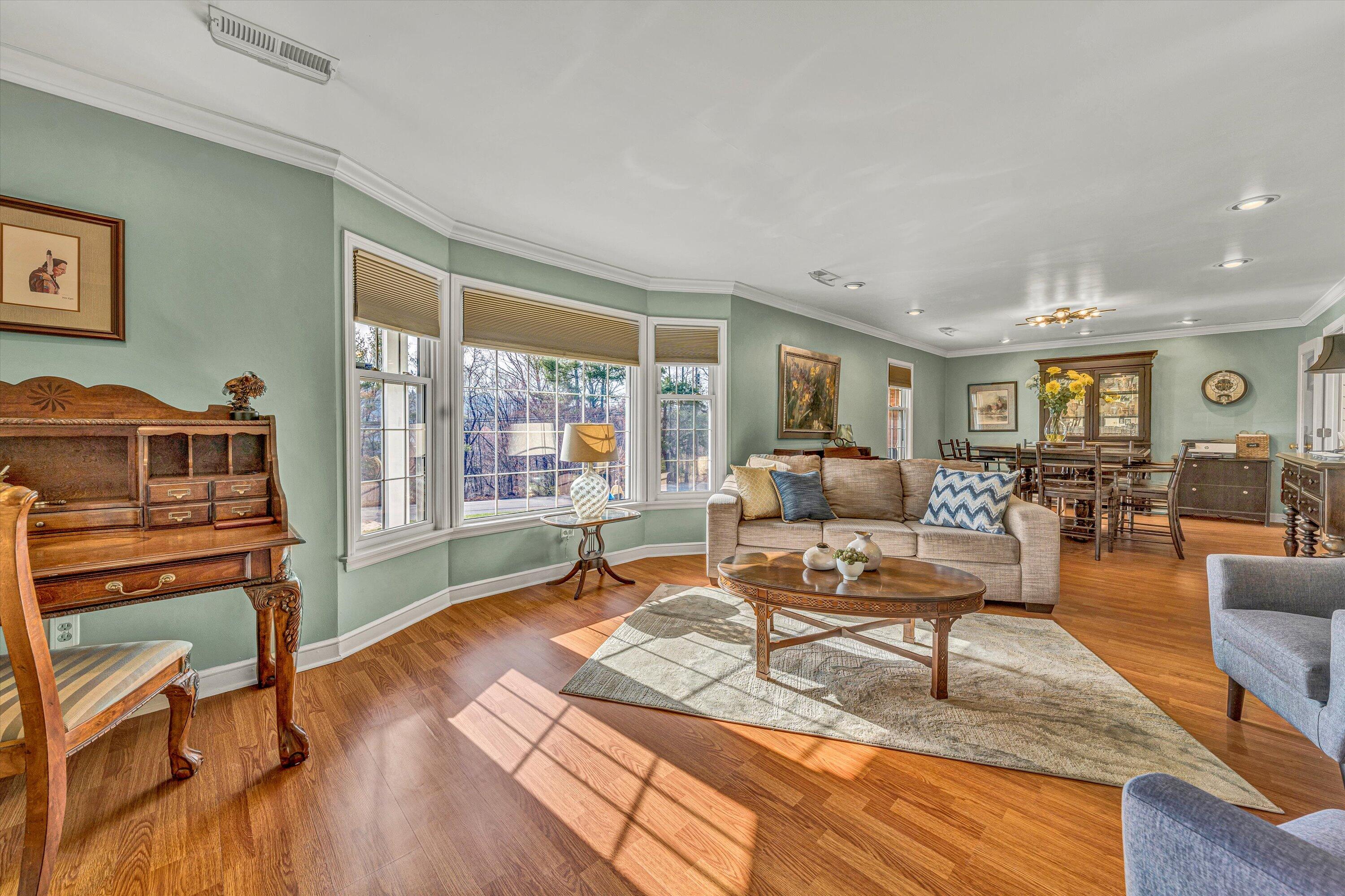 3717 Dogwood Ln, Roanoke, Virginia image 9