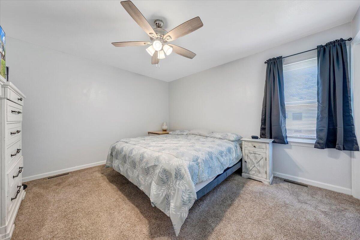 6032 Old Manor Ct, Roanoke, Virginia image 24