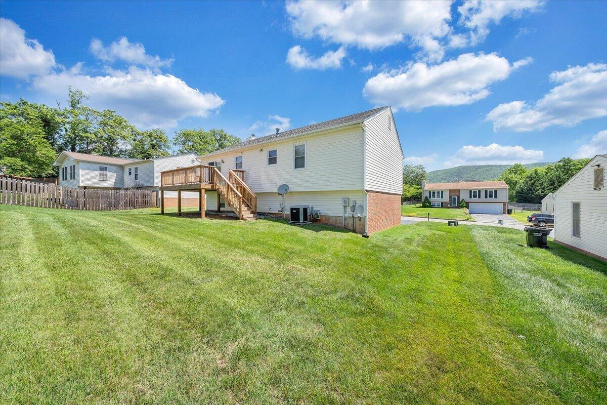 6032 Old Manor Ct, Roanoke, Virginia image 35