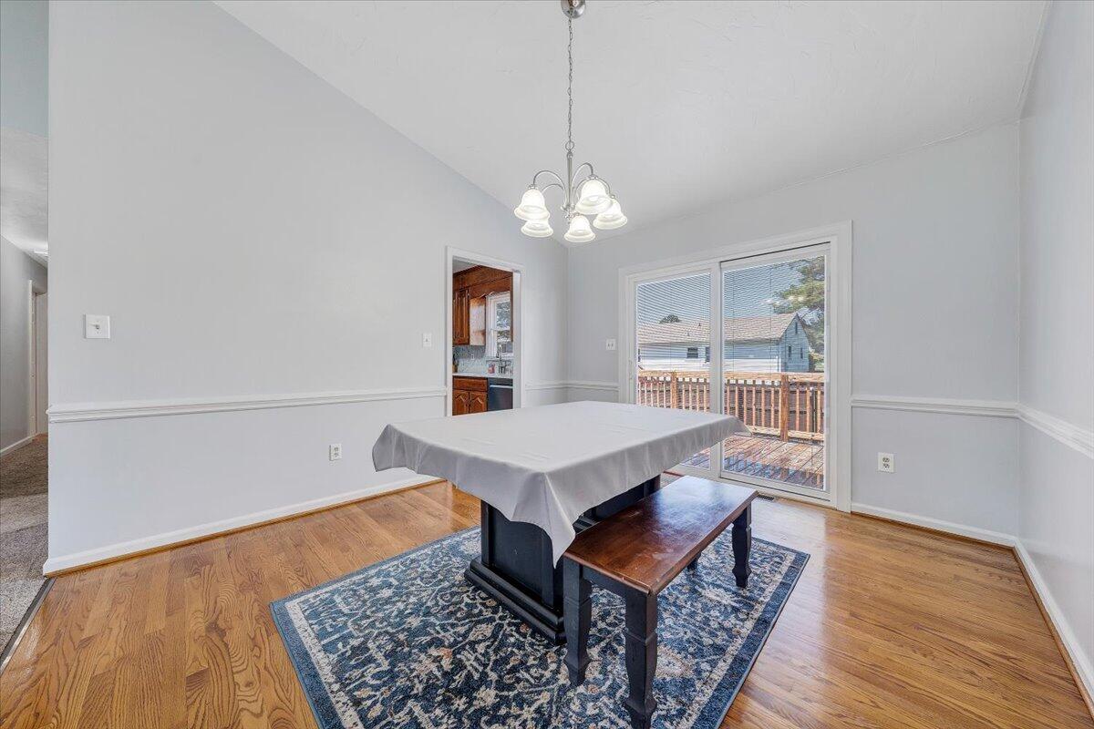 6032 Old Manor Ct, Roanoke, Virginia image 13