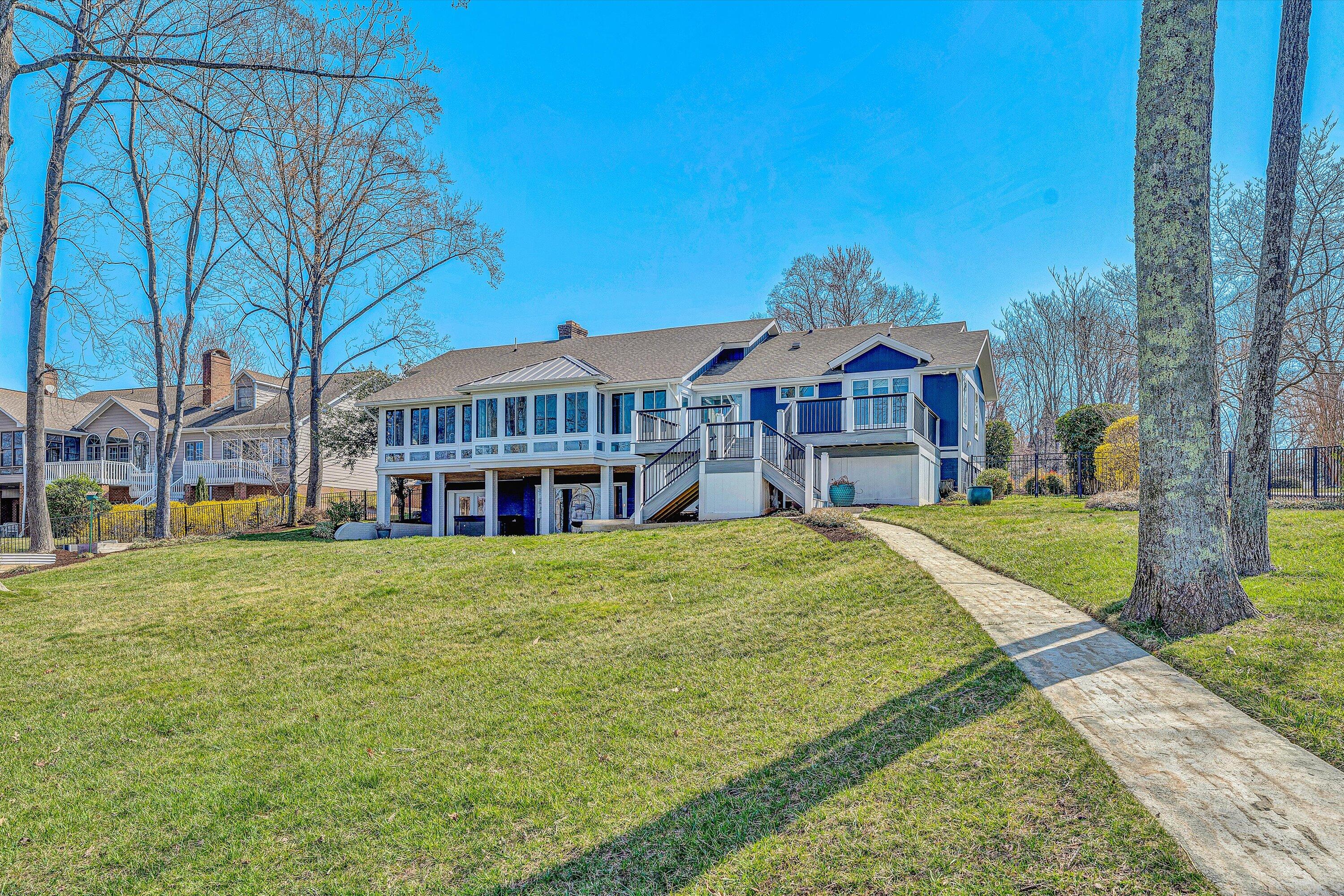 Penhook, Virginia 24137, United States, 6 Bedrooms Bedrooms, ,4 BathroomsBathrooms,Residential,Active,91712