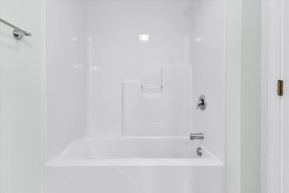4131 Rutrough Rd, Roanoke, Virginia image 28