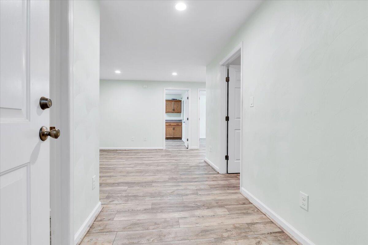 4131 Rutrough Rd, Roanoke, Virginia image 25