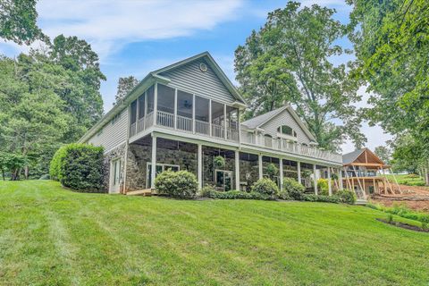Homes For Sale - 239 Cedar Bay Rd<br/> Union Hall, VA 24176