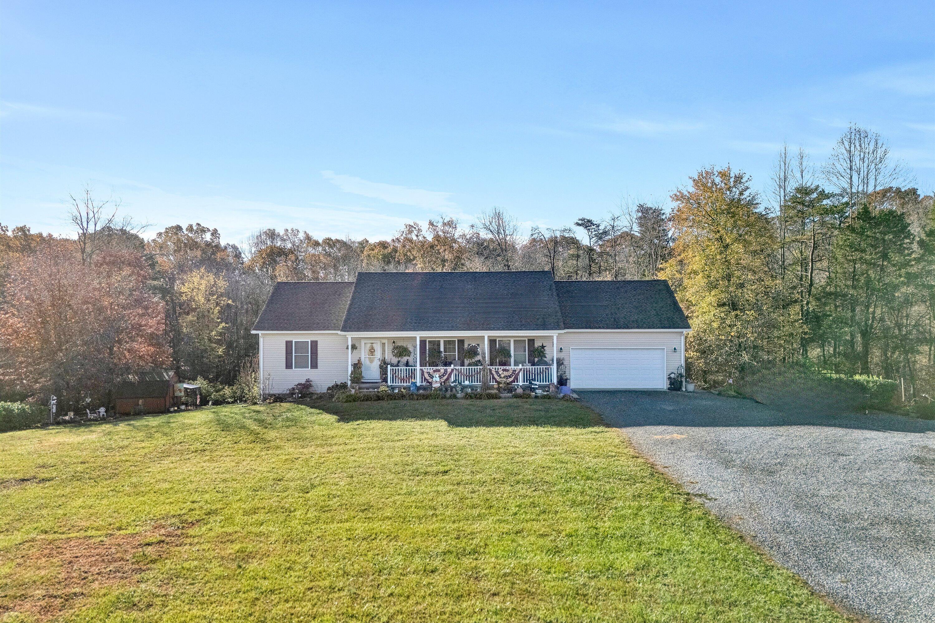 4348 Stewartsville Rd, Moneta, Virginia image 25